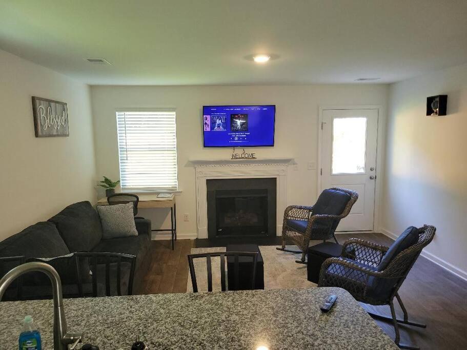 Sc 3755 New 2 Bedroom Townhouse Ft Jackson & Usc Columbia Eksteriør bilde